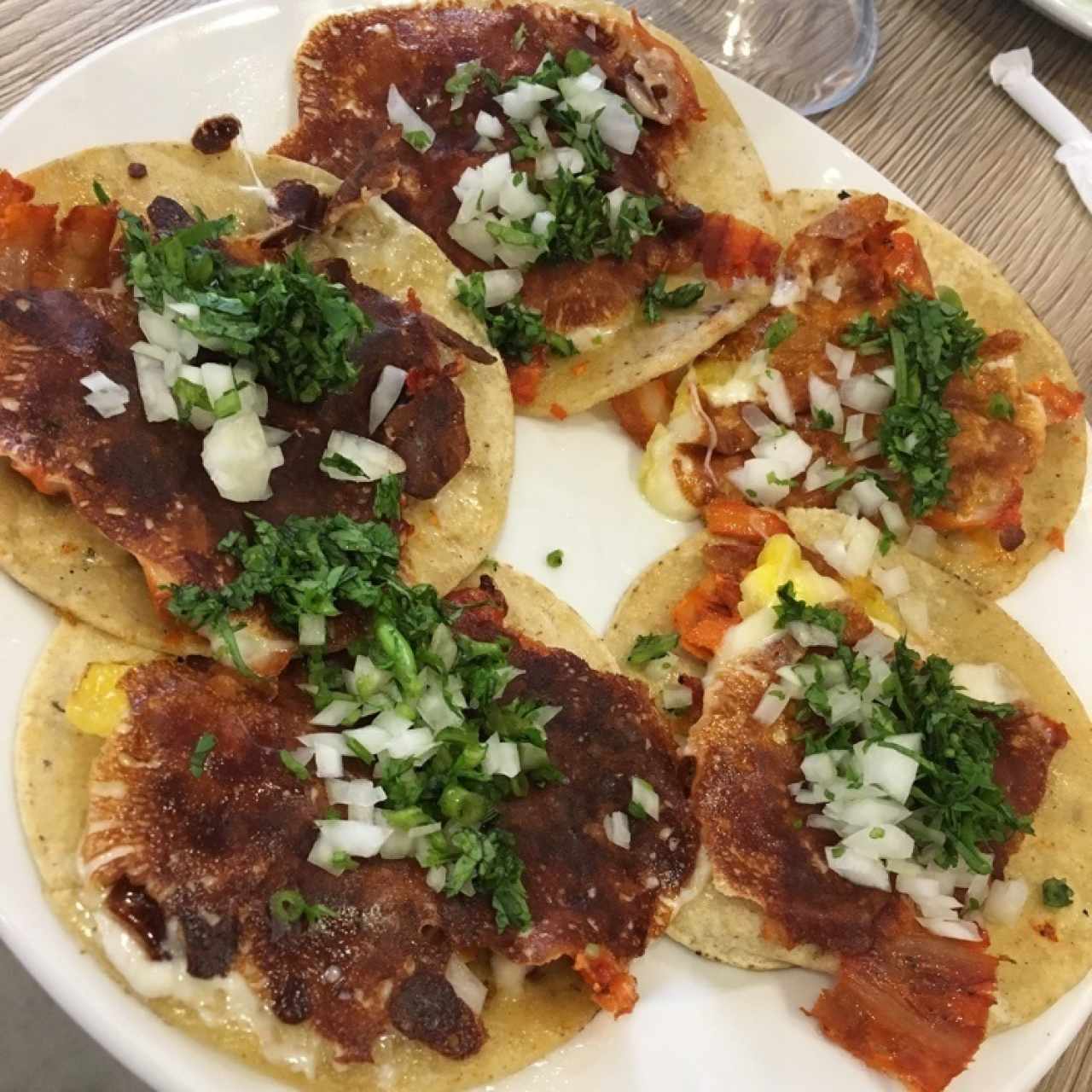 Tacos al pastor