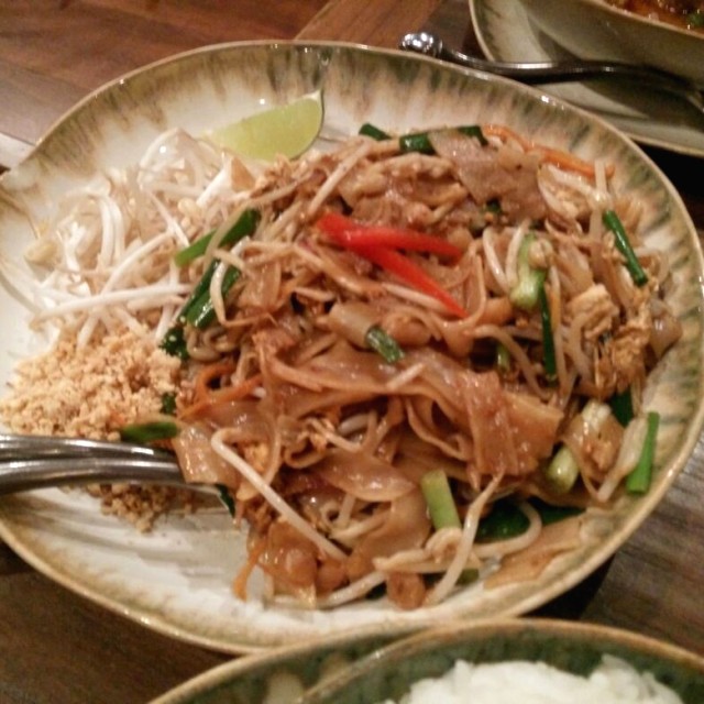 Pad thai