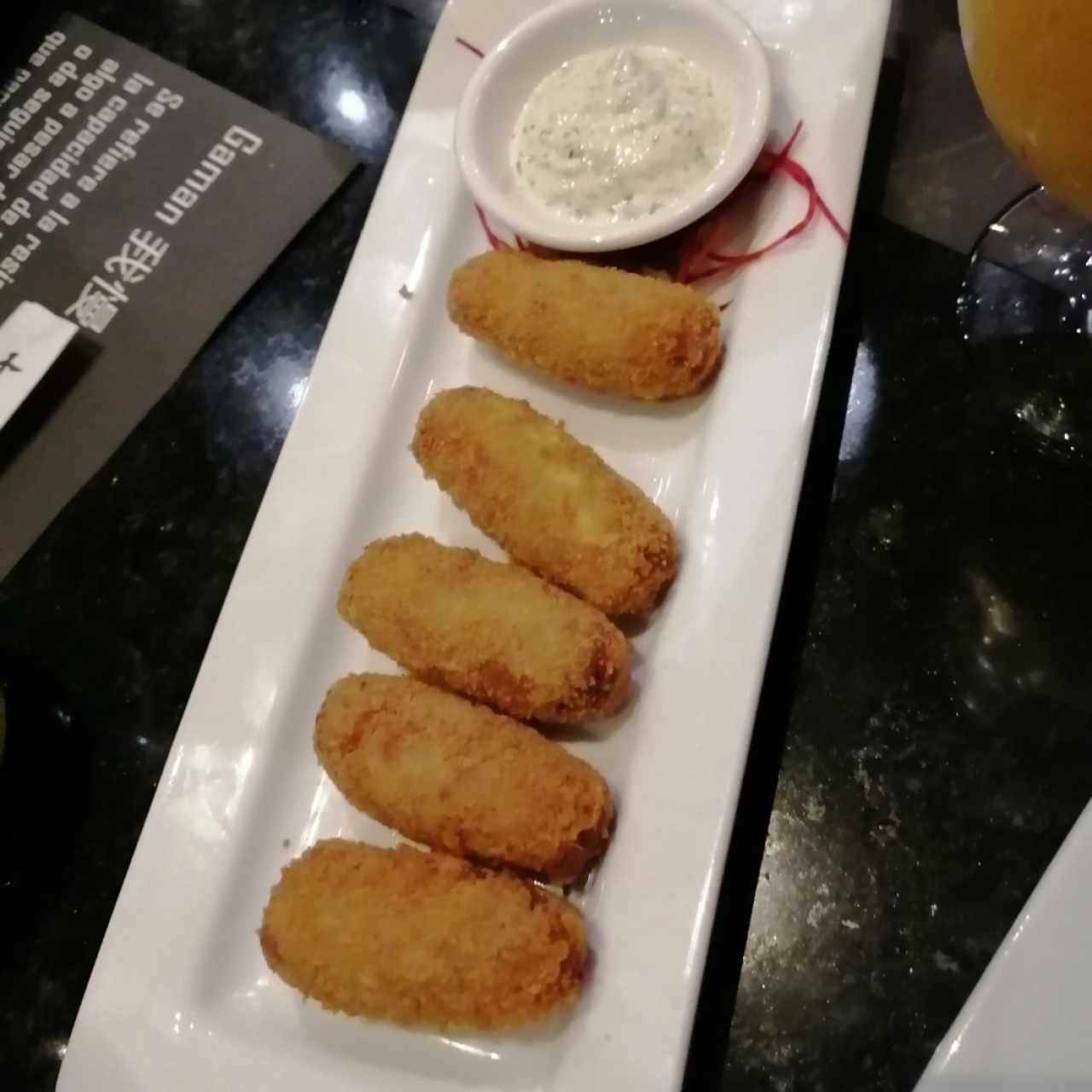 croquetas de cangrejo