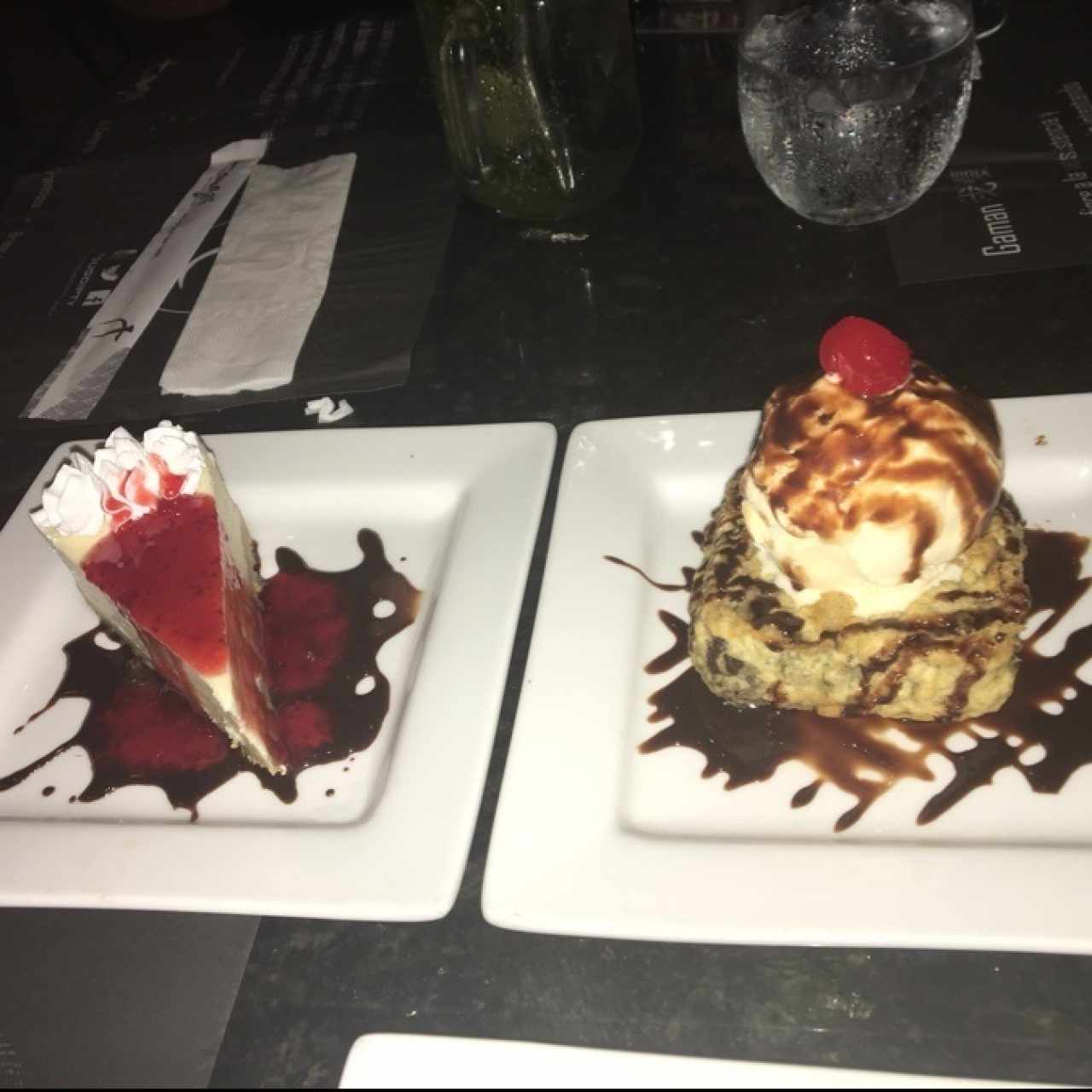 Postres - Cheese cake y Brownie Tempura