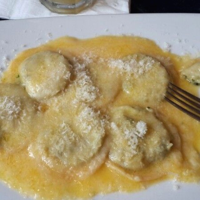 Raviolis de ricotta y espinaca