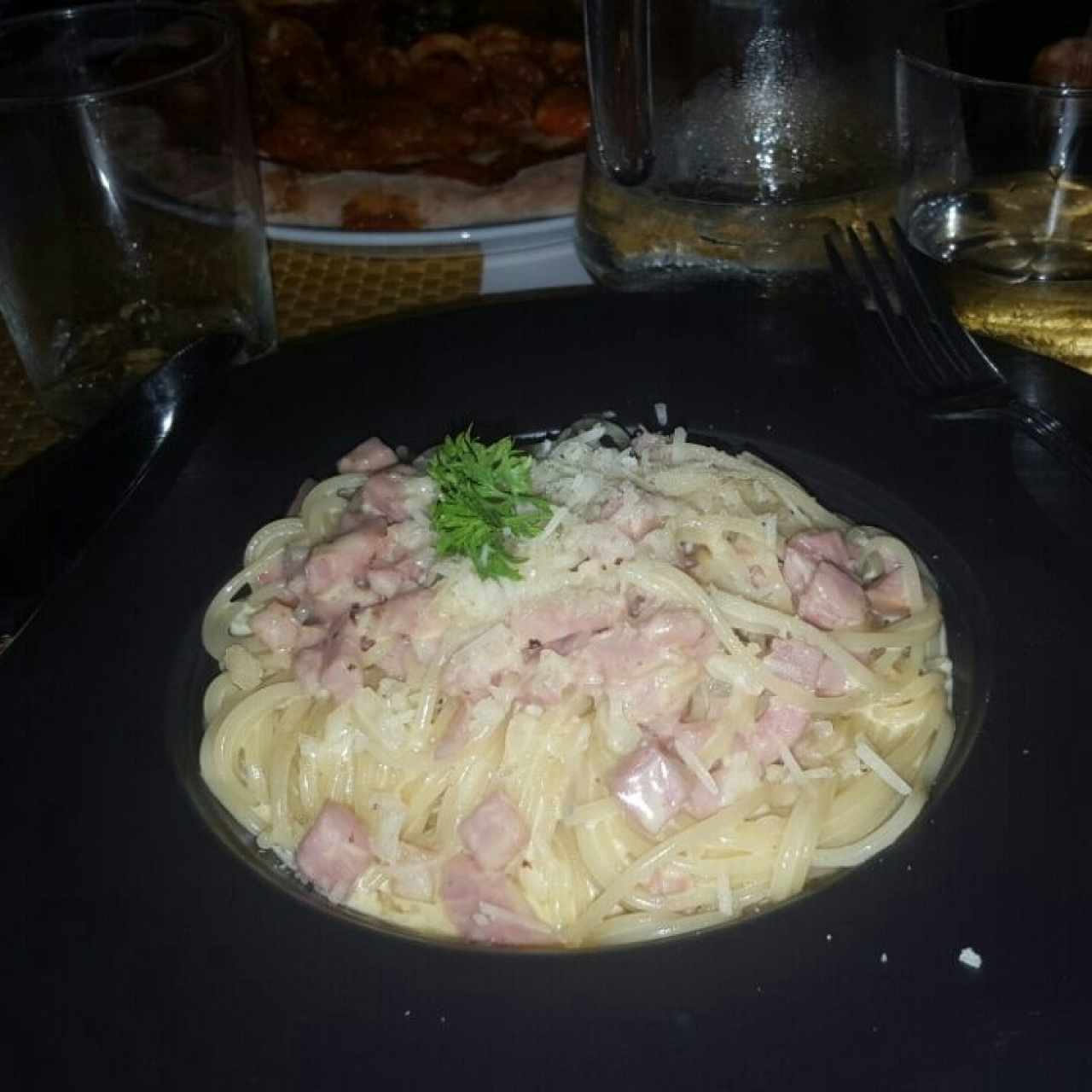 Pasta Alfredo con Jamón 