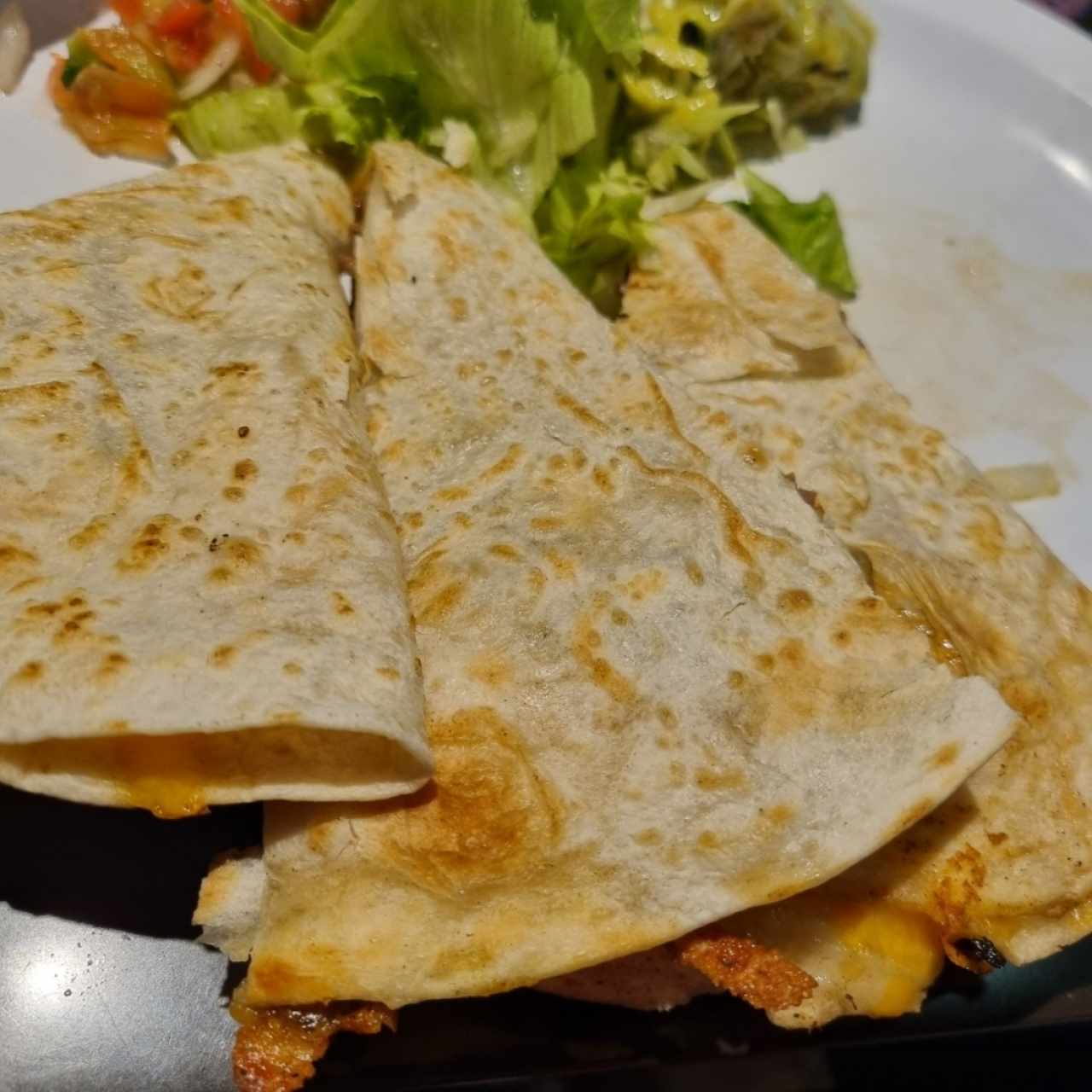 TEASERS - QUESADILLAS