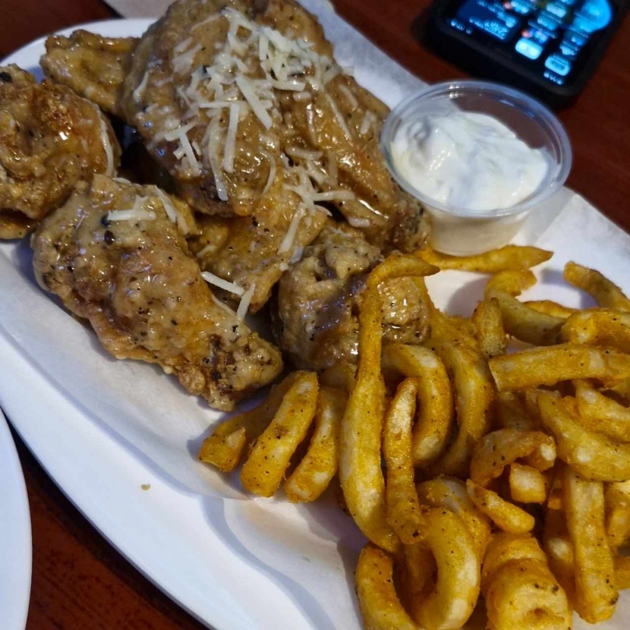 ORIGINAL HOOTERS STYLE WINGS