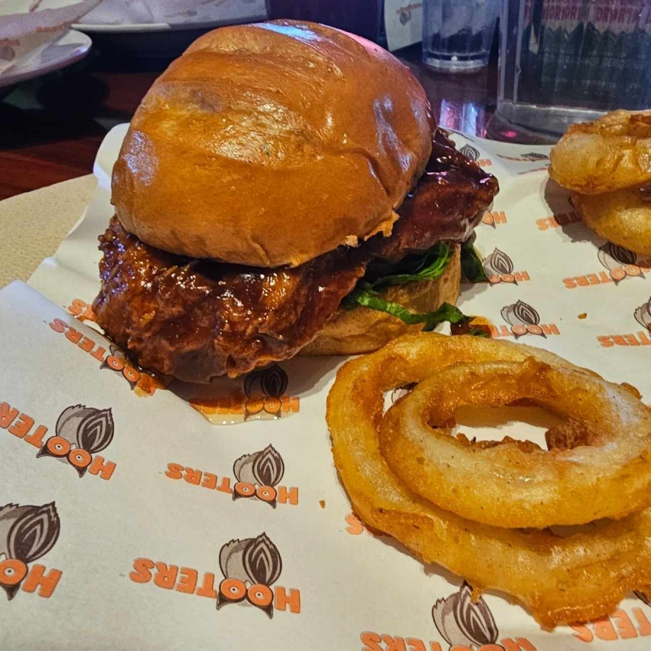 HOOTERS ORIGINAL BUFFALO CHICKEN SANDWICH