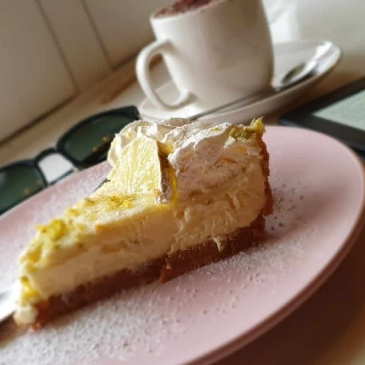 pie de limon & cafe de la casa