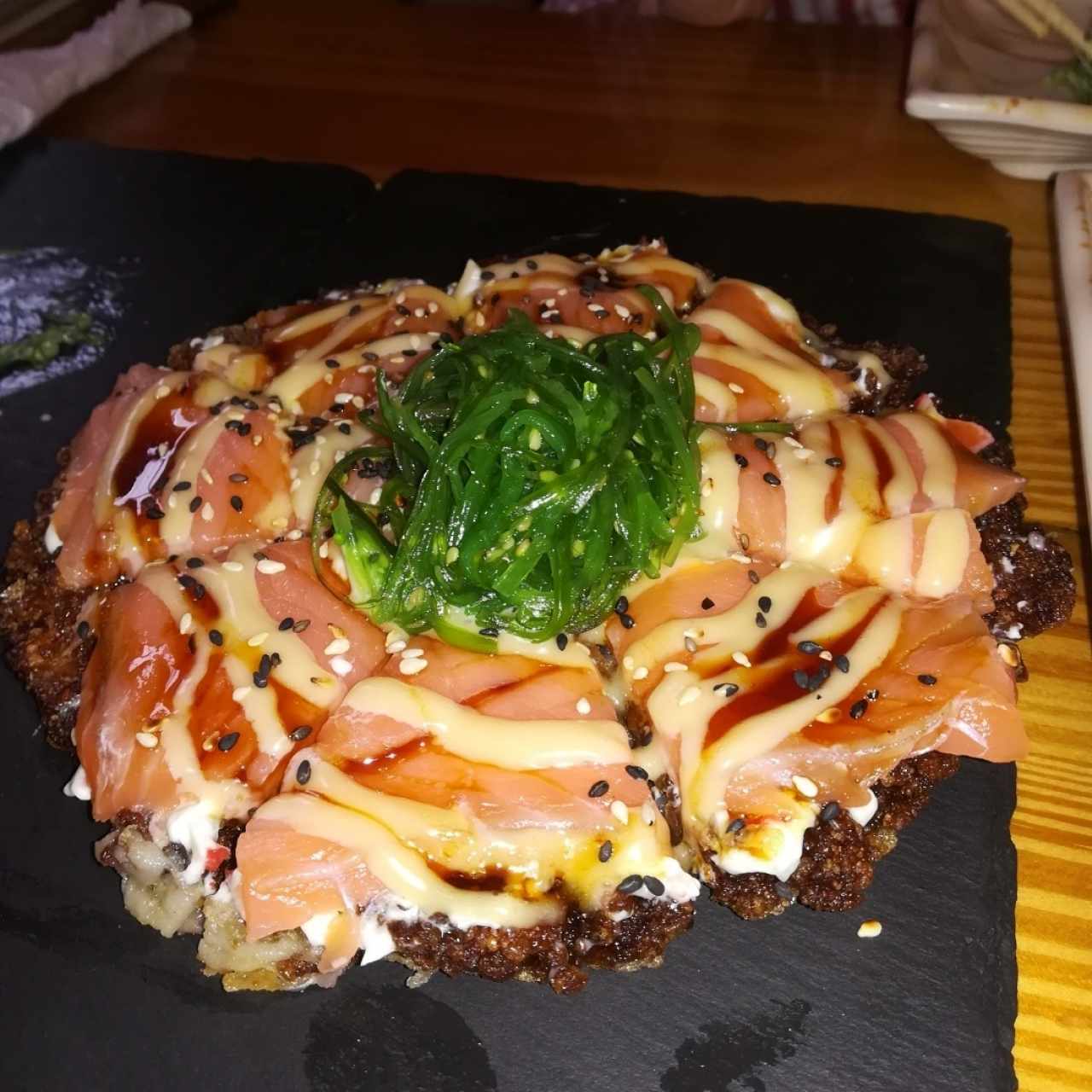 Sushi pizza de salmon 🤩