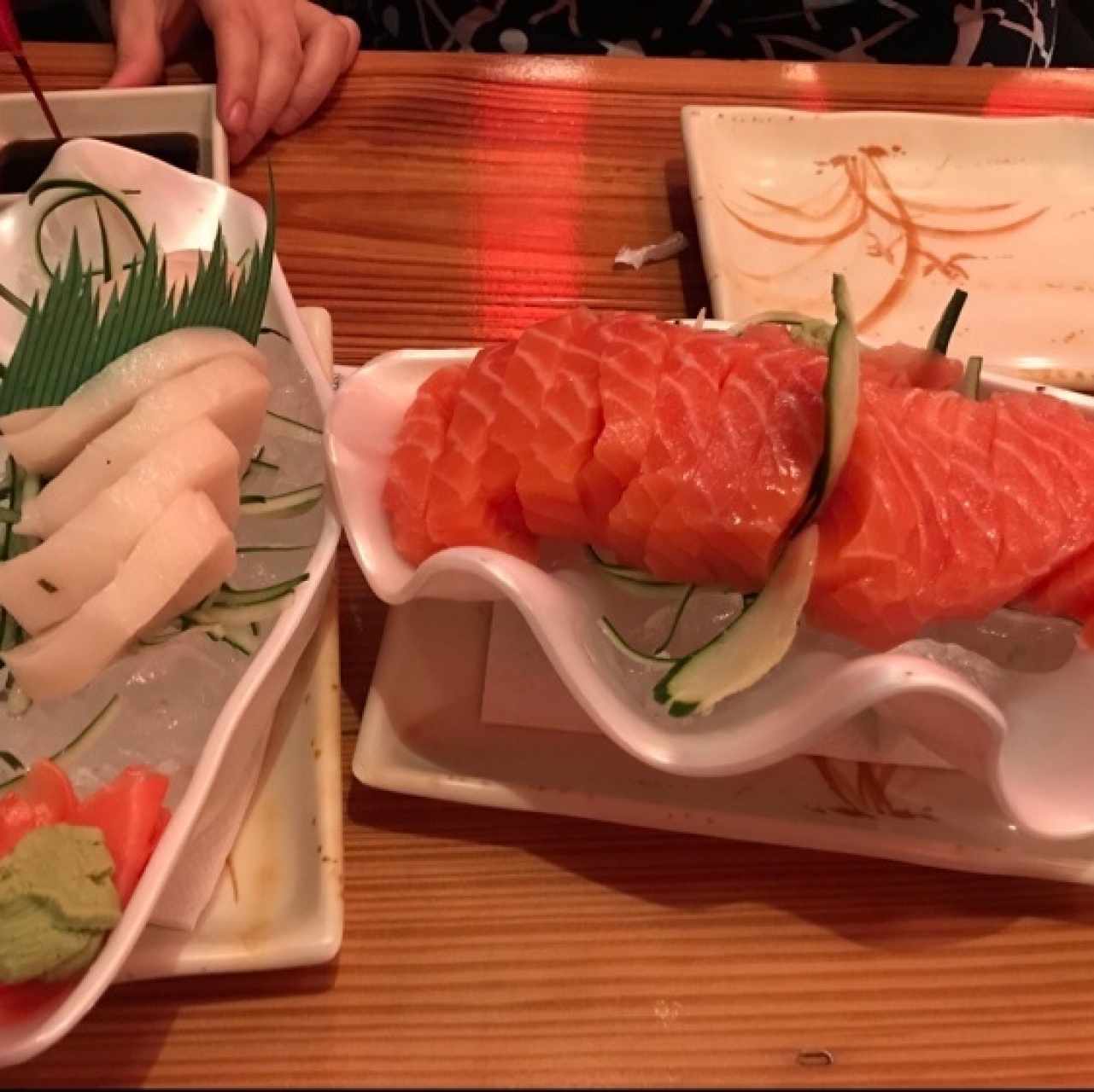 atún blanco y sashimi salmon