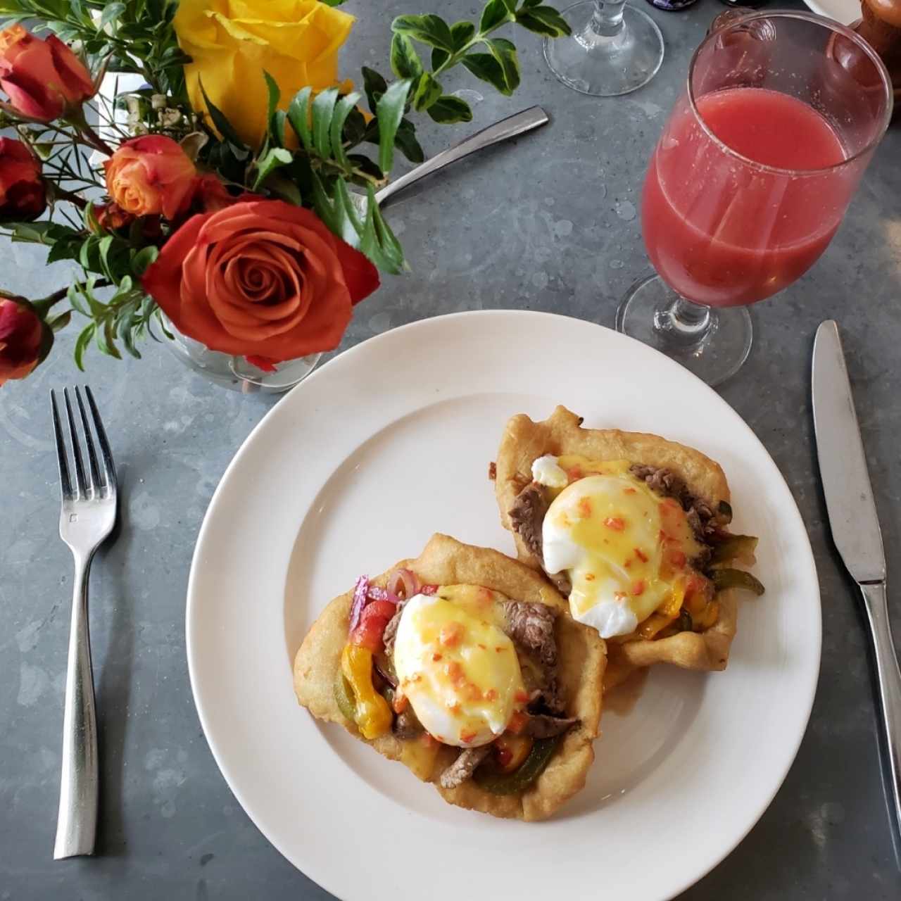 Huevo Benedictinos con un twist panameño