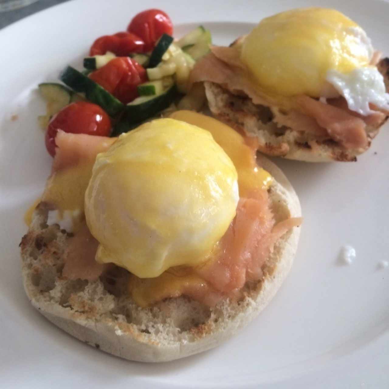 Huevos Benedictos con Salmón