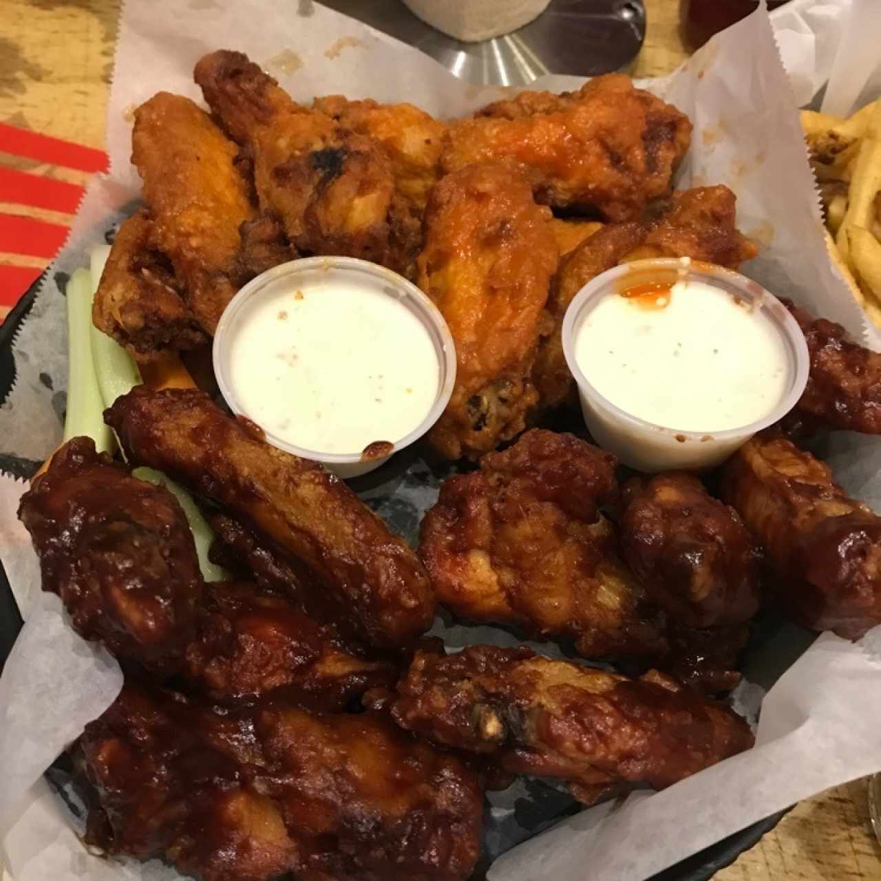 20 wings bucket. Chili&Lime - Original BBQ