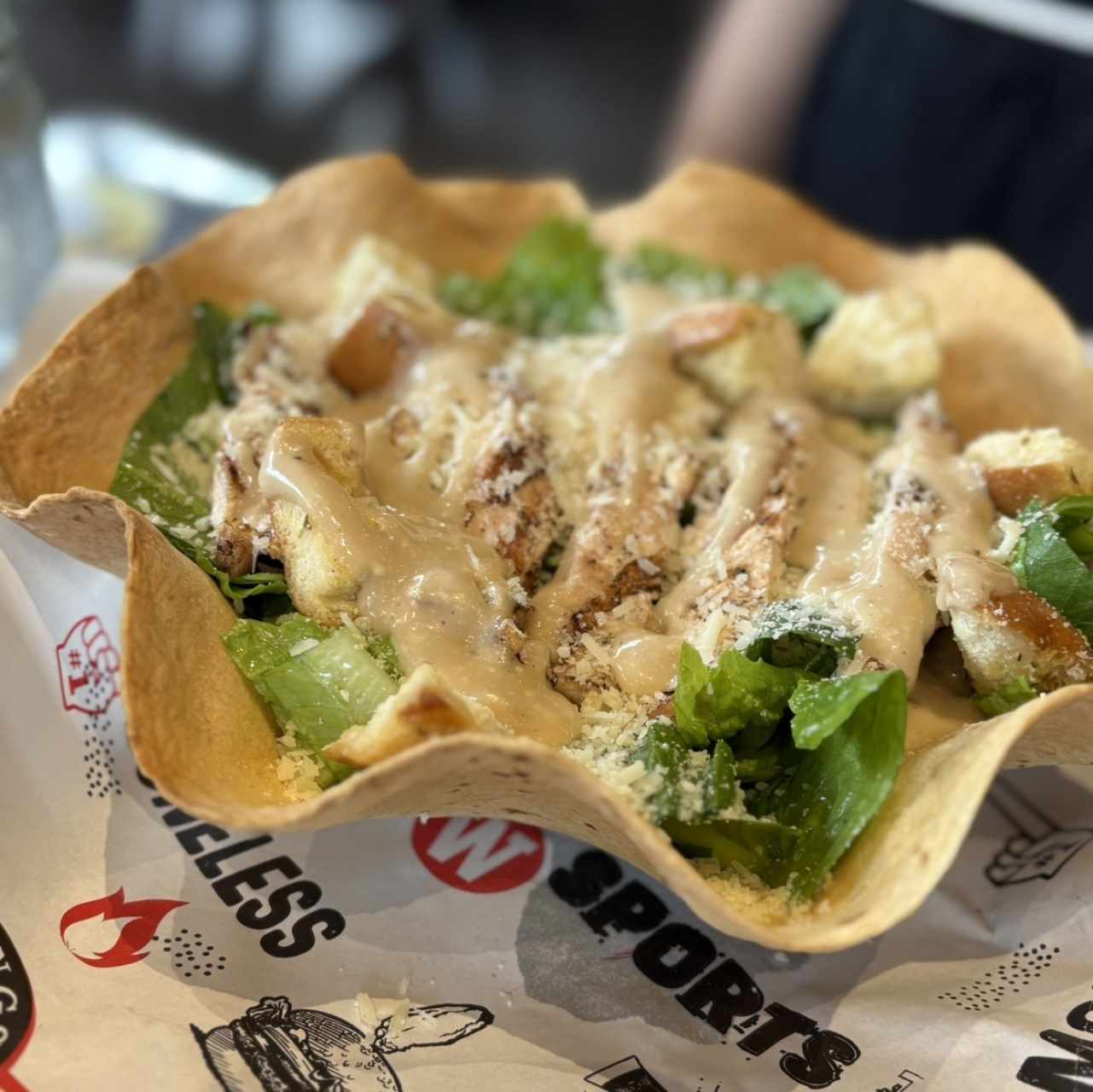 Ensaladas - Caesar Chicken Salad