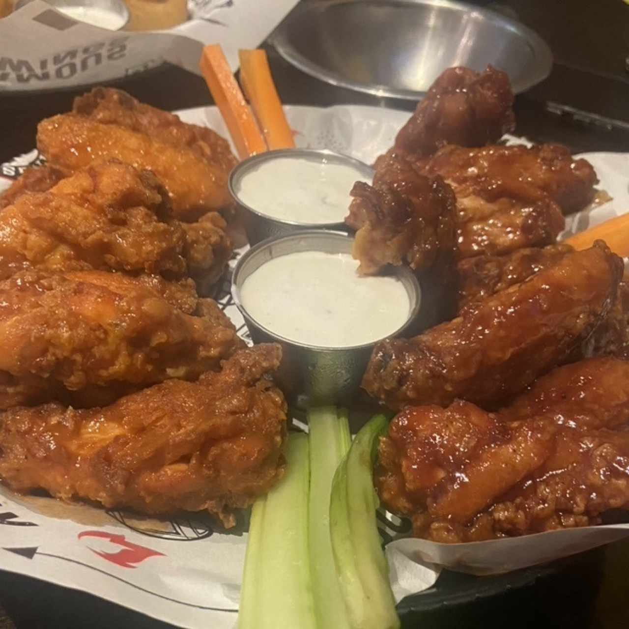 Bucket Order (20 Wings)