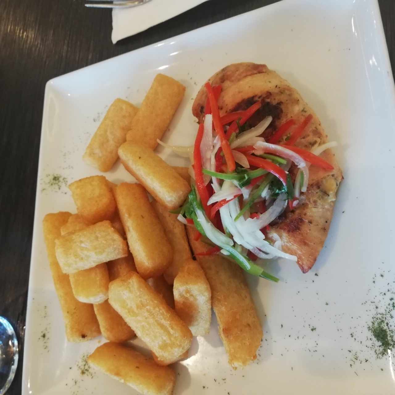 Pechuga de Pollo con Yuca