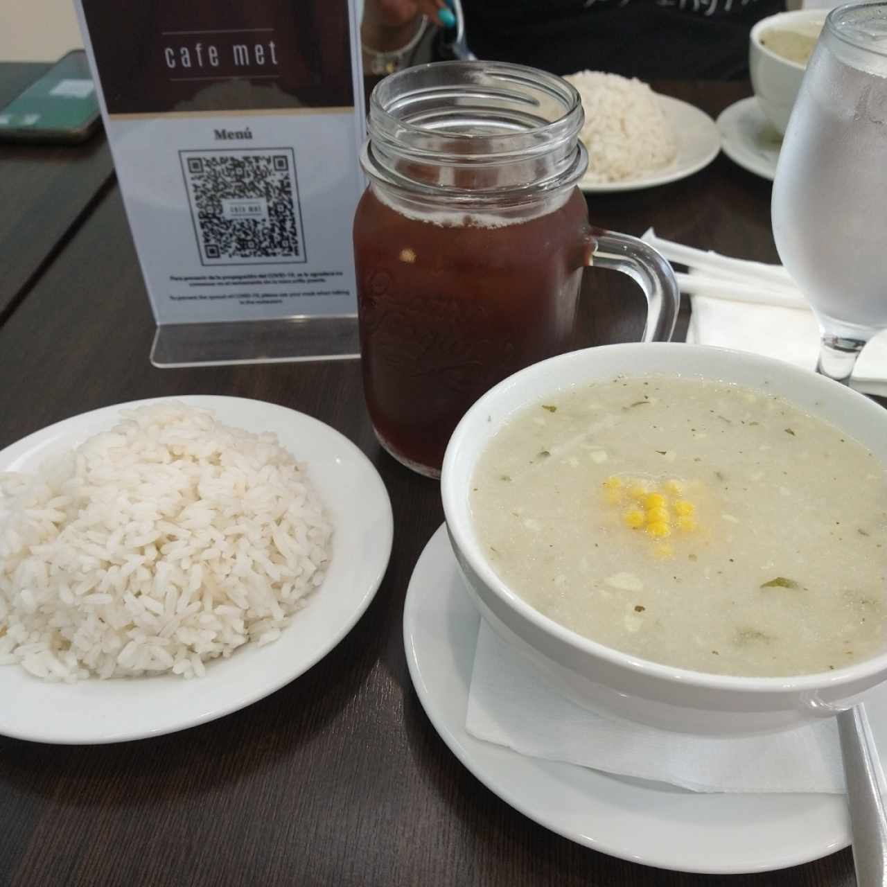 Sancocho con Arroz Blanco