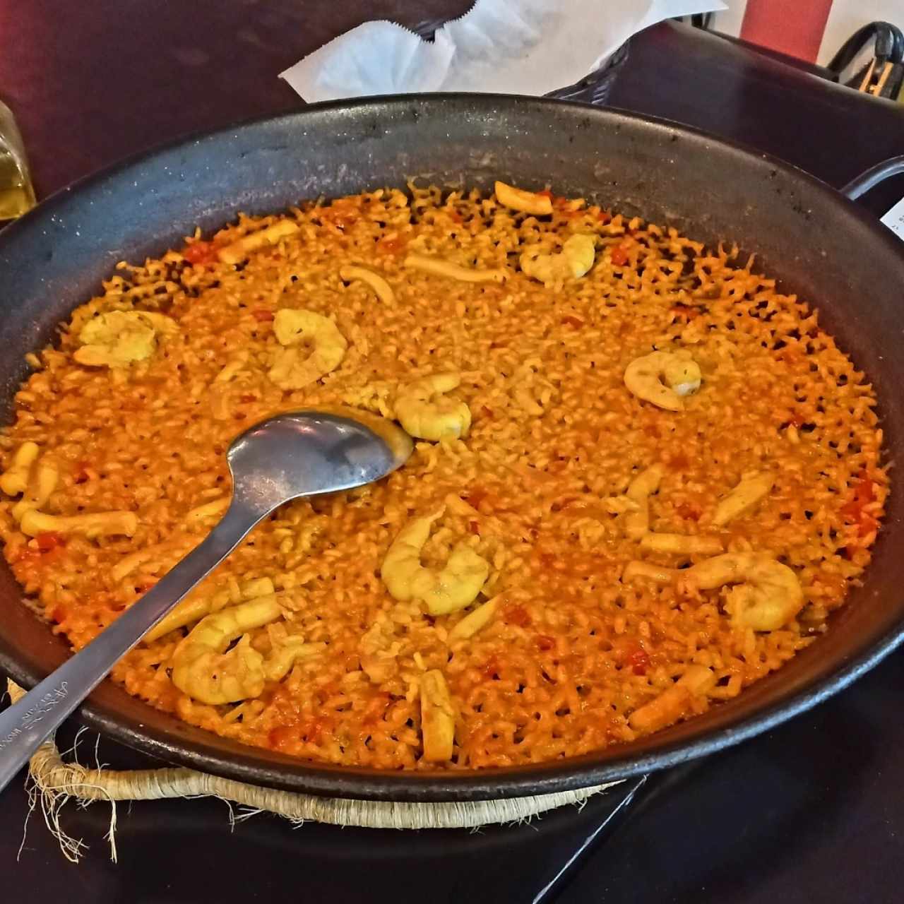 Paella  de Langostinos y Calamares 