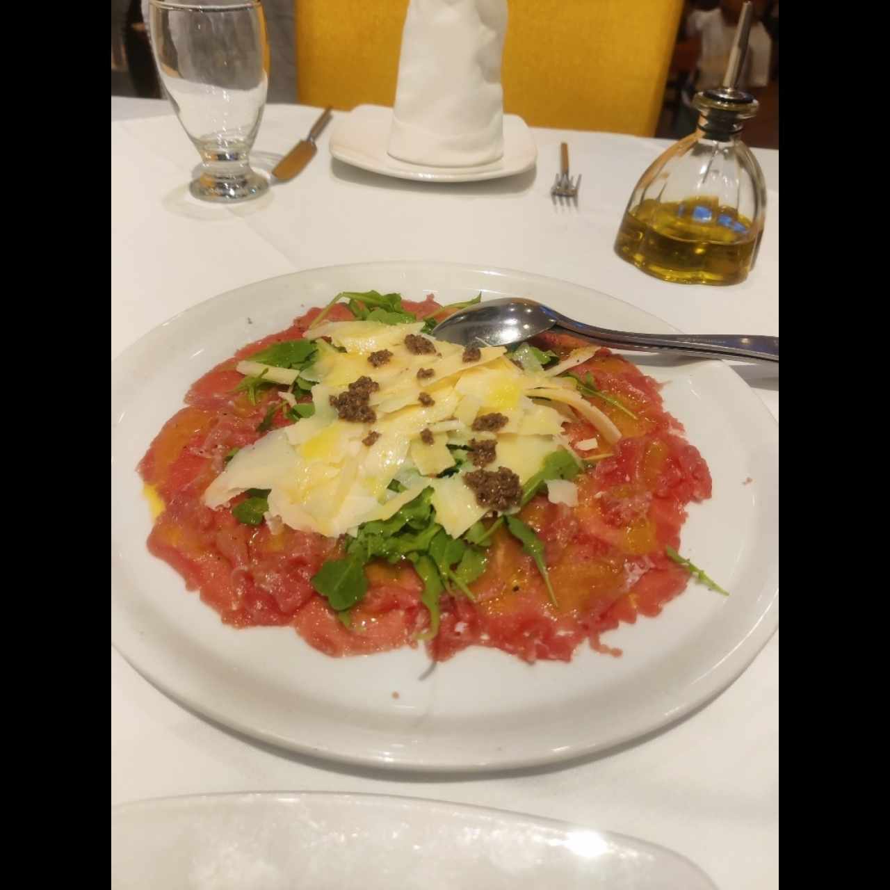 De Res con Rúcula, Parmesano y Trufa