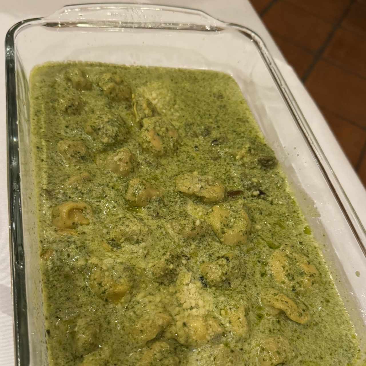 Tortelinni en Salsa de Pistacho