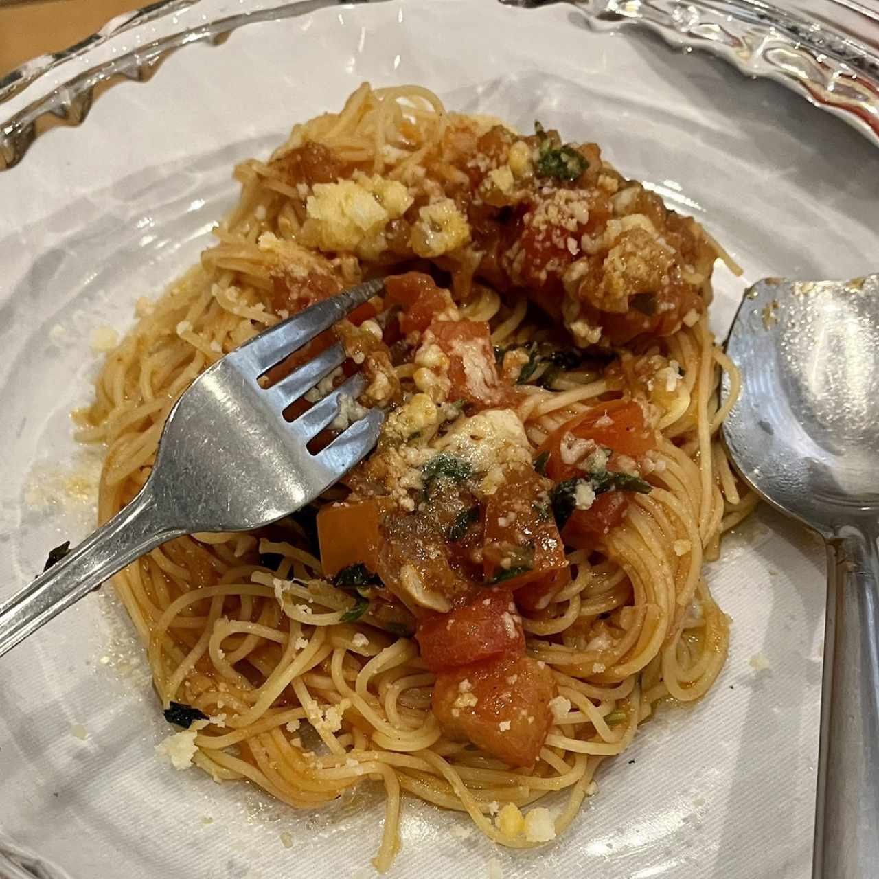 Spaghettini en salsa de tomate natural