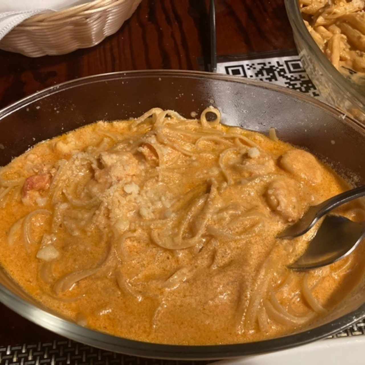 linguini con camarones