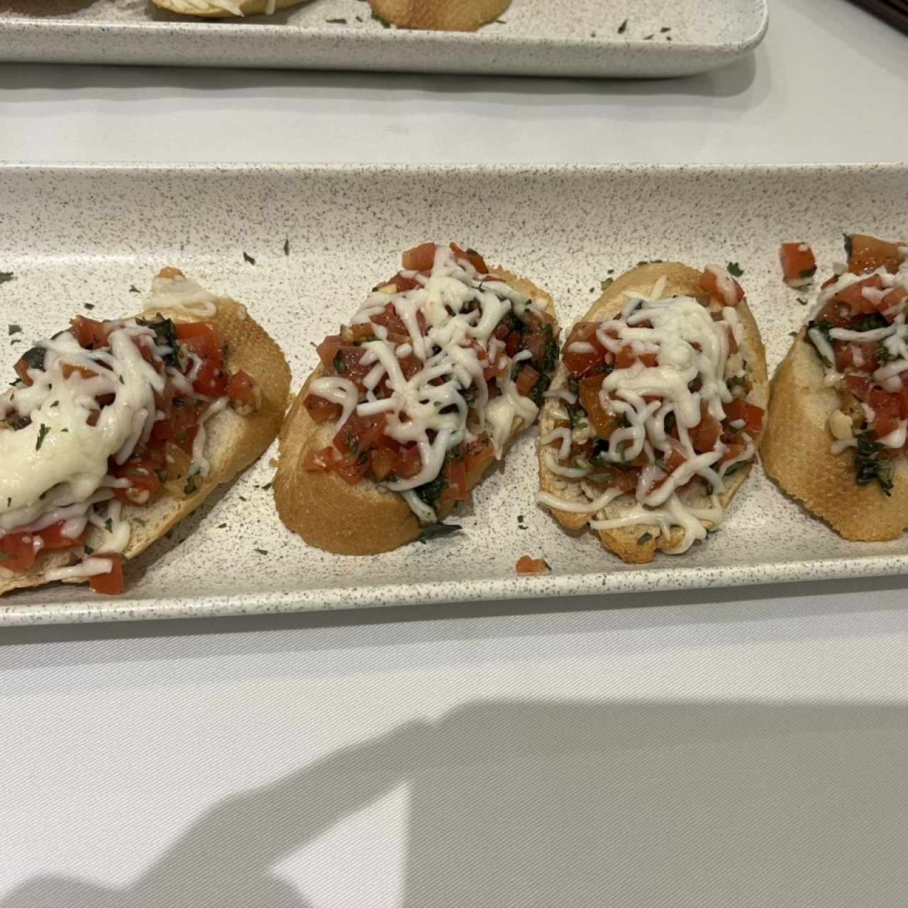 Bruschetta de Tomate y Mozarella