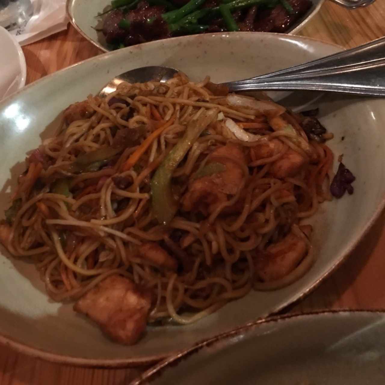 Lo Mein de Pollo 