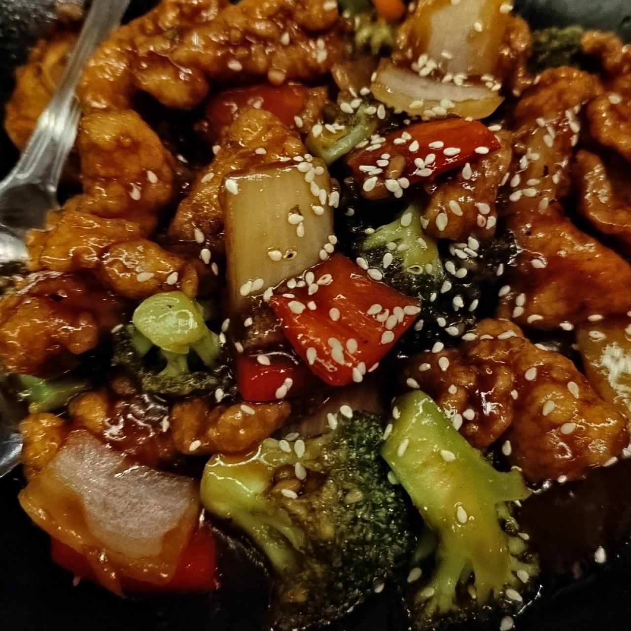 Pollo - Sesame Chicken