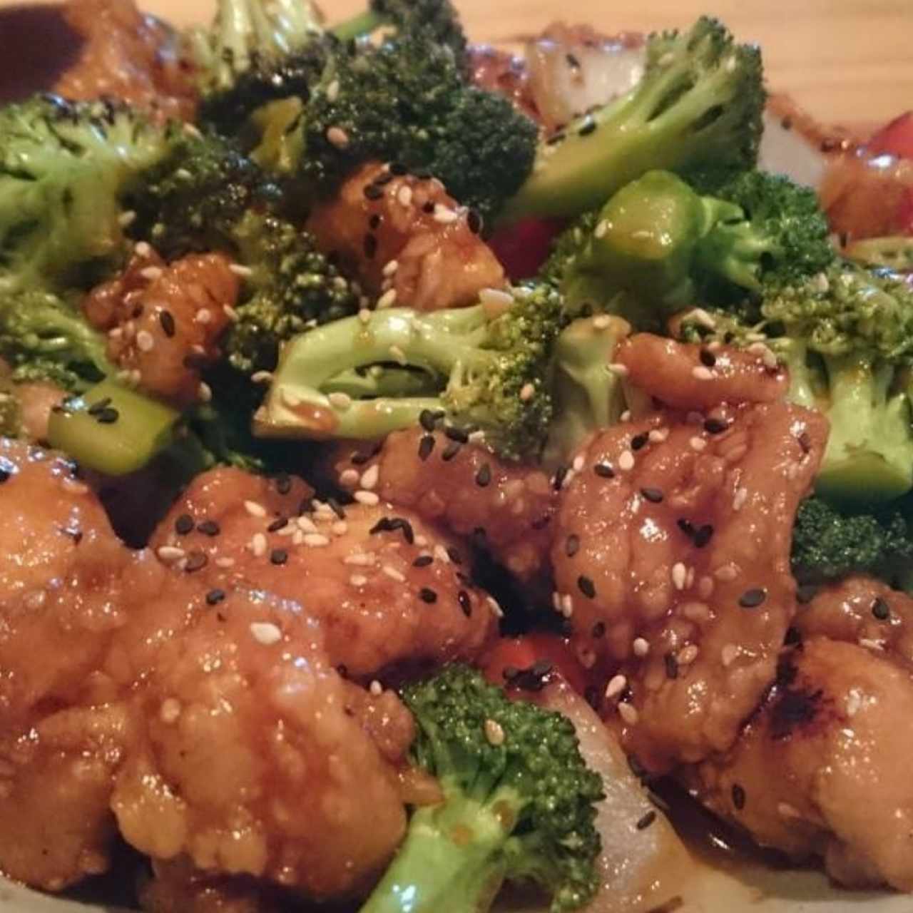 Ginger Chicken with Broccoli