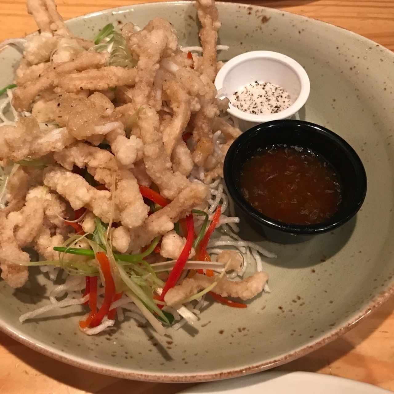 Salt and Pepper Calamari! Delicioso 😋