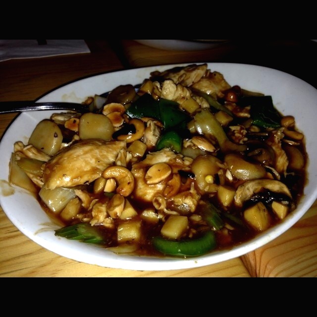 Almond & Cashew Chicken