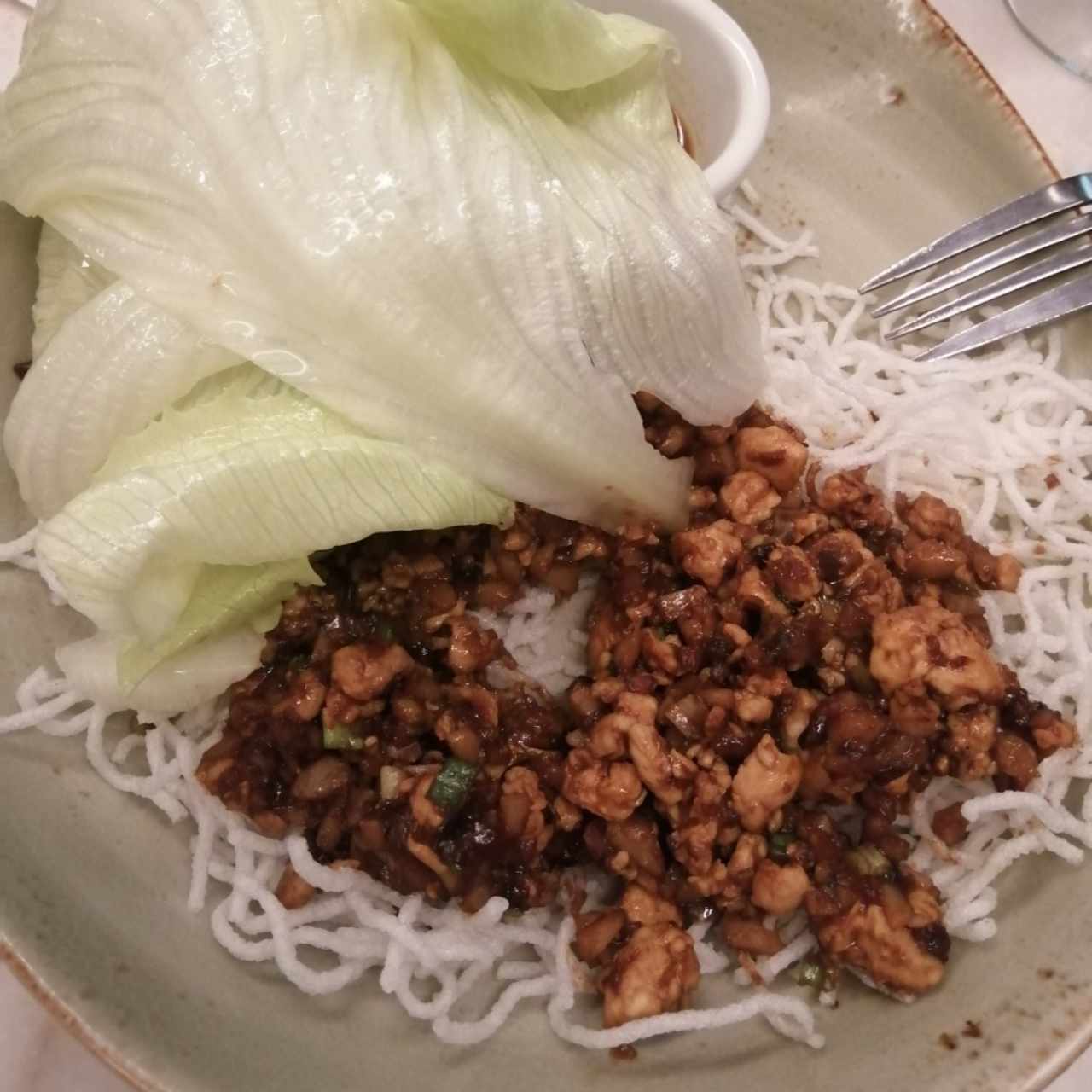 Lettuce wrap con pollo