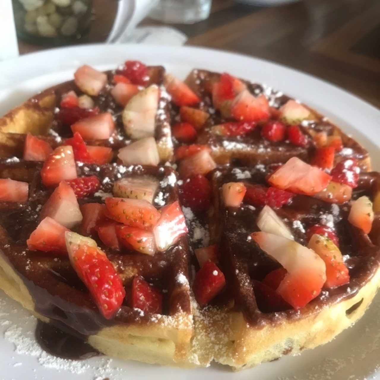 waffles de nutela con fresas 