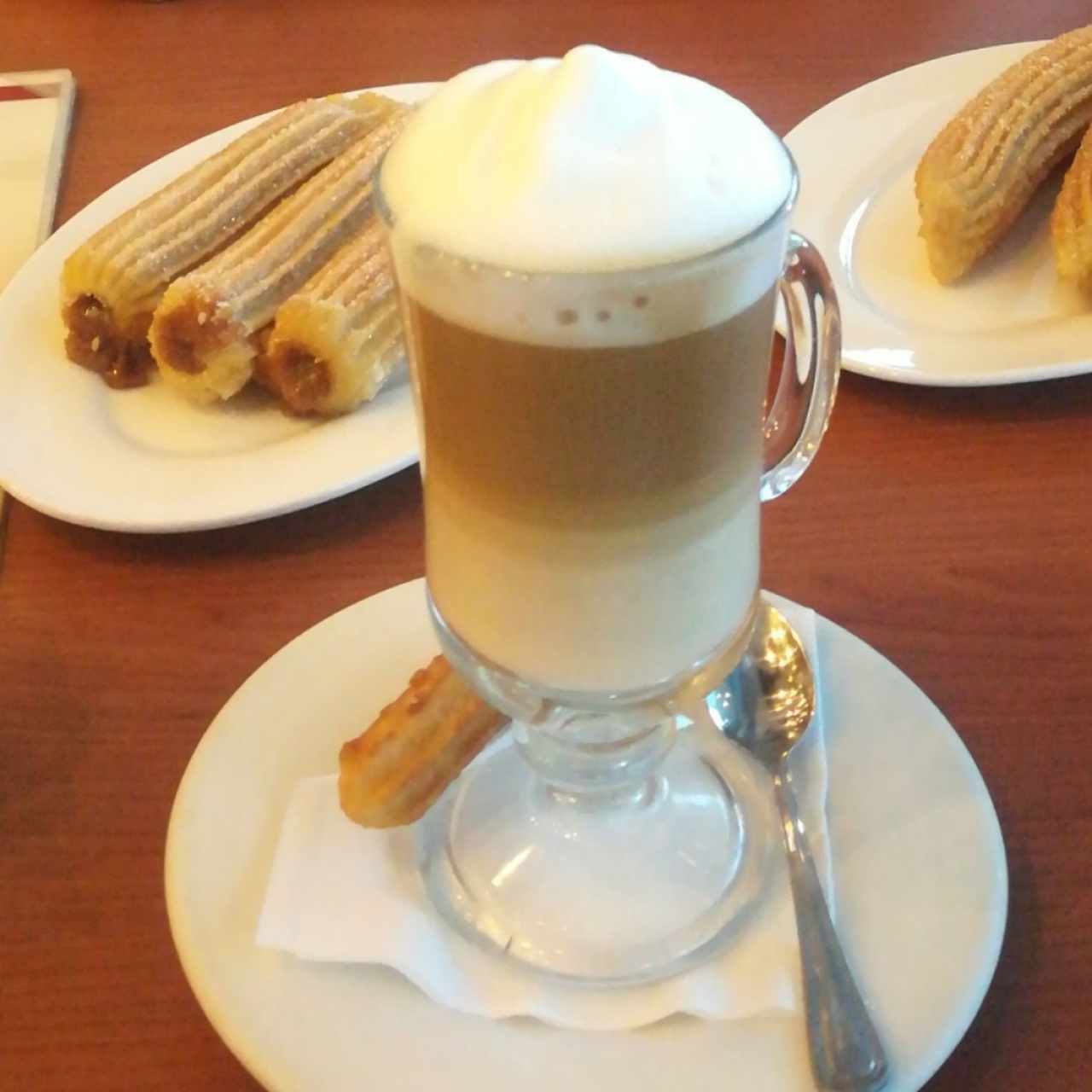 Capuchino con churros 