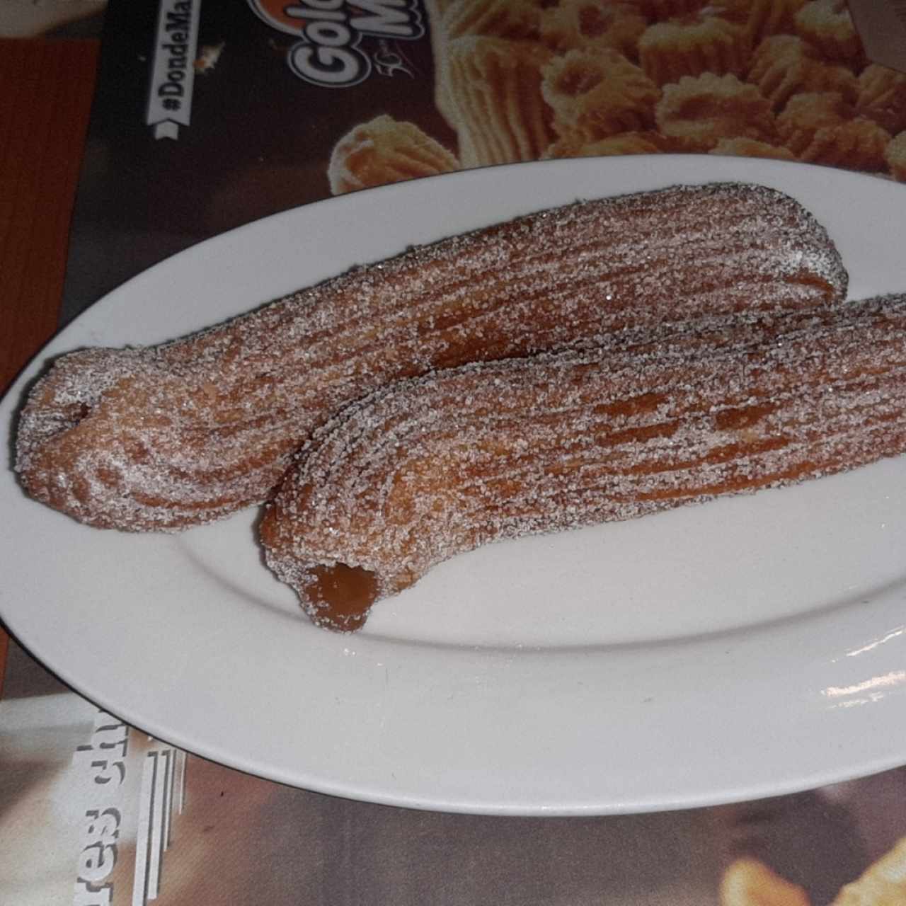 Churros rellenos de Manjar