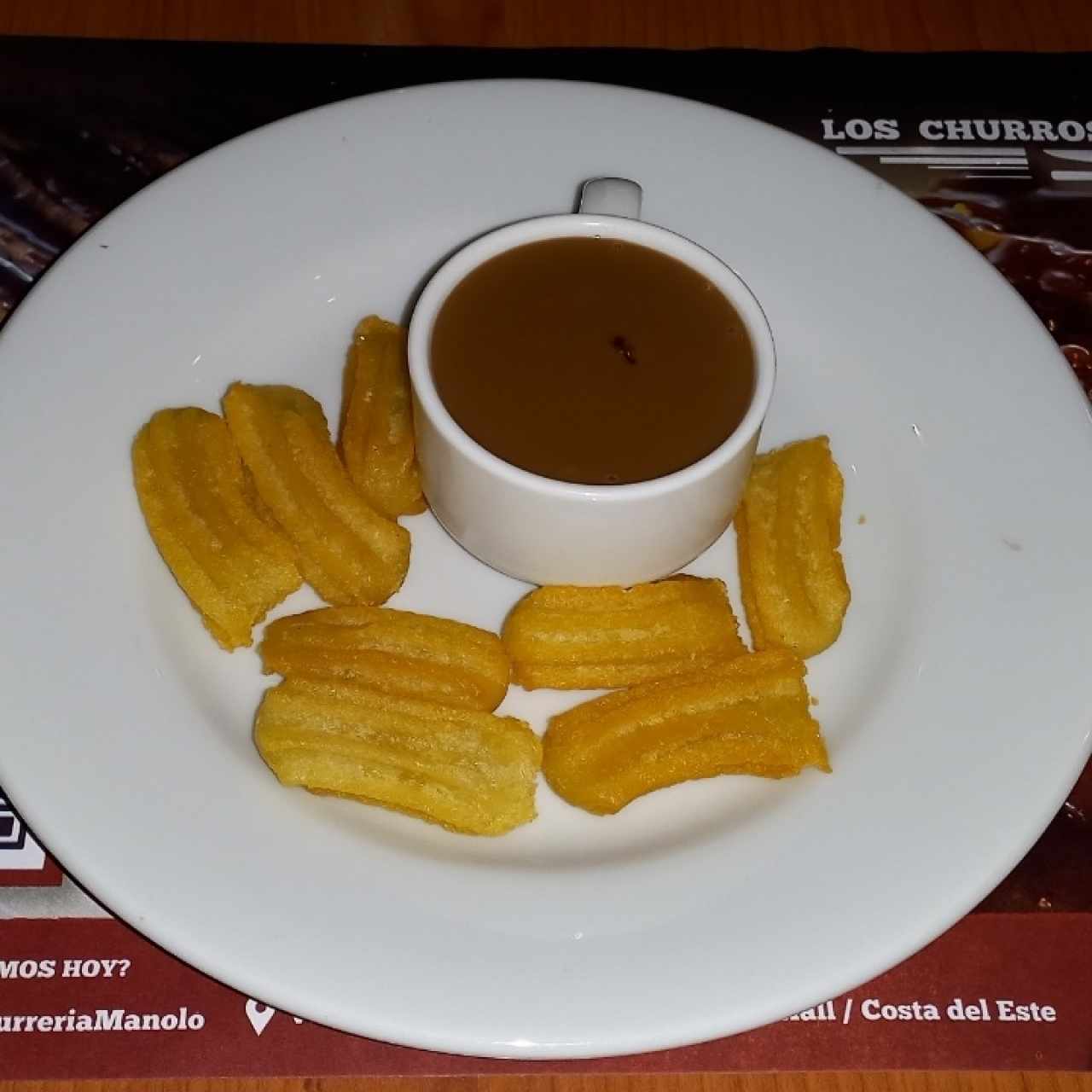 Mini Churros con Chocolate Español