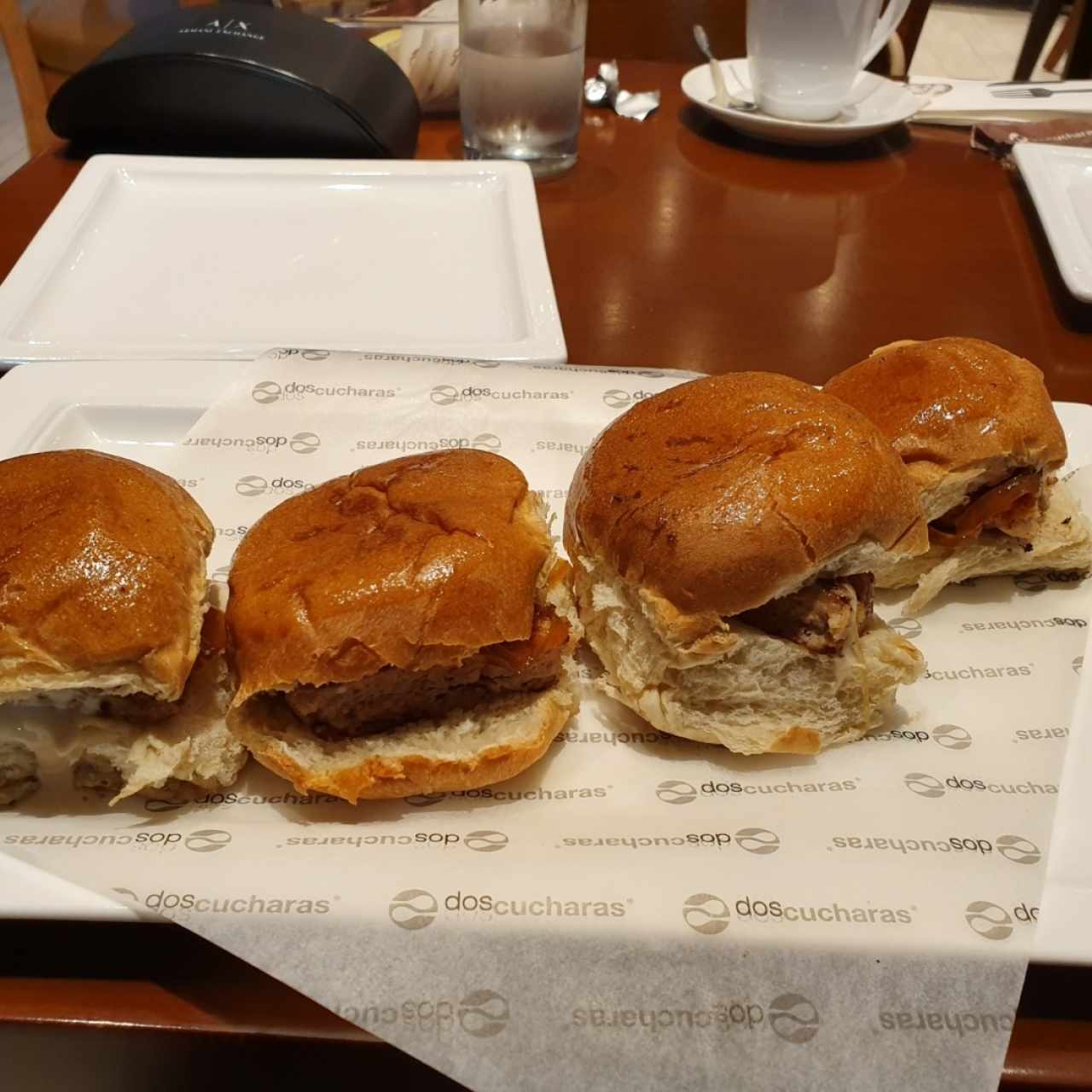 mini hamburguesitas de pollo