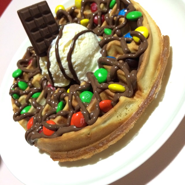 Waffle con M&M