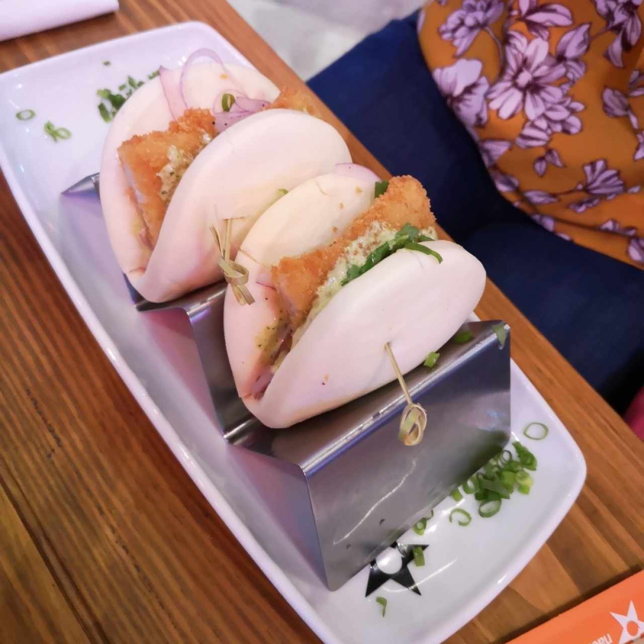 bao de pescado frito