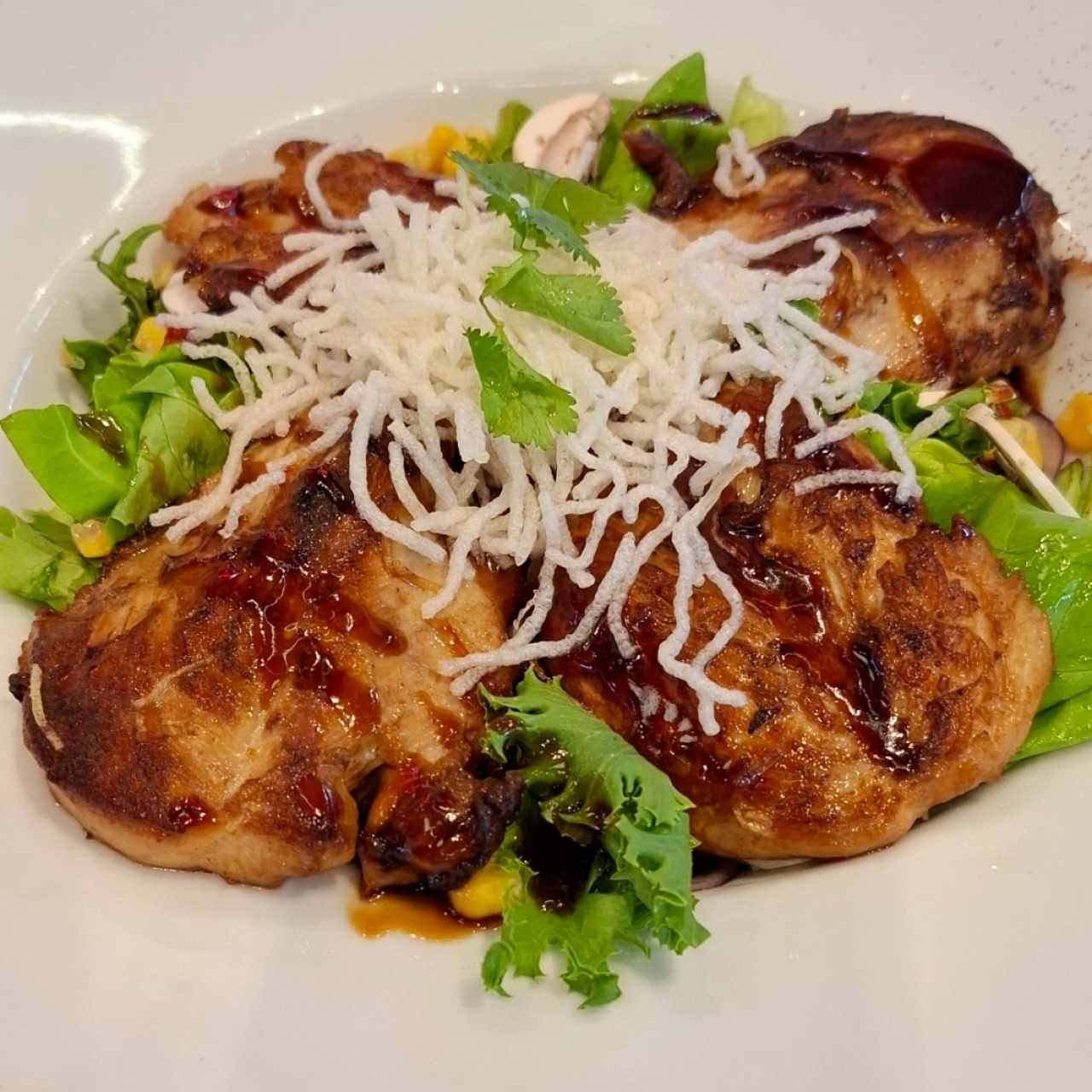 Ensalada Dadai de Pollo