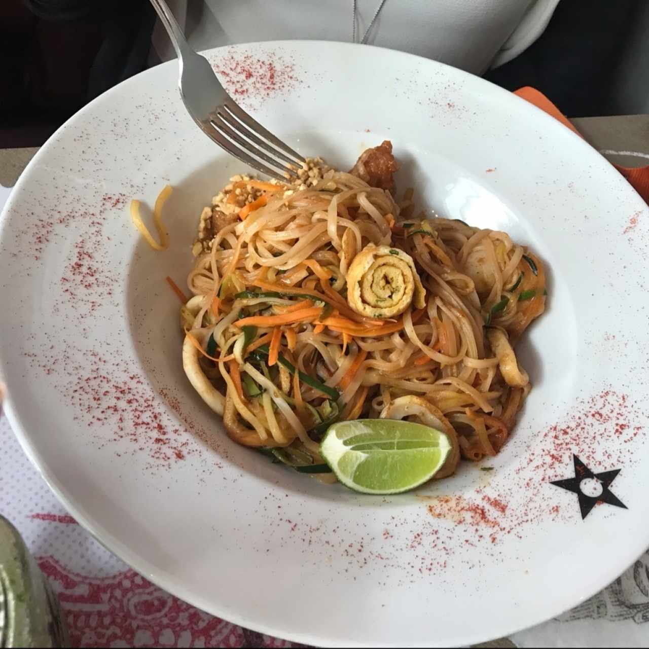 Phad Thai de mariscos