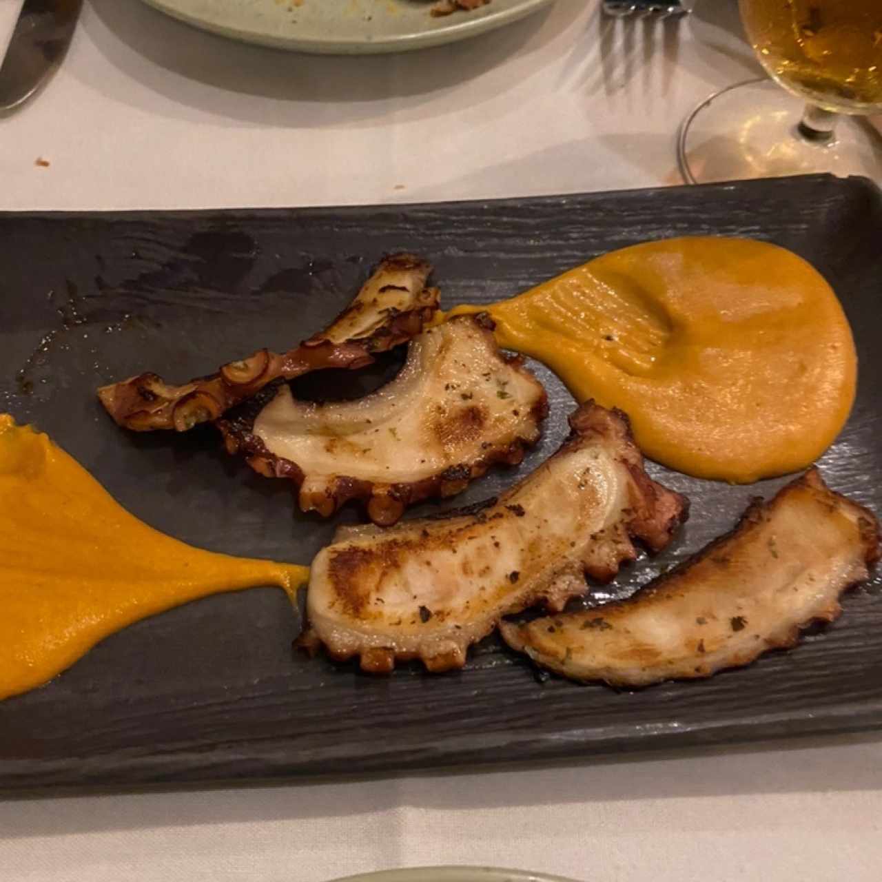 pulpo al carbon