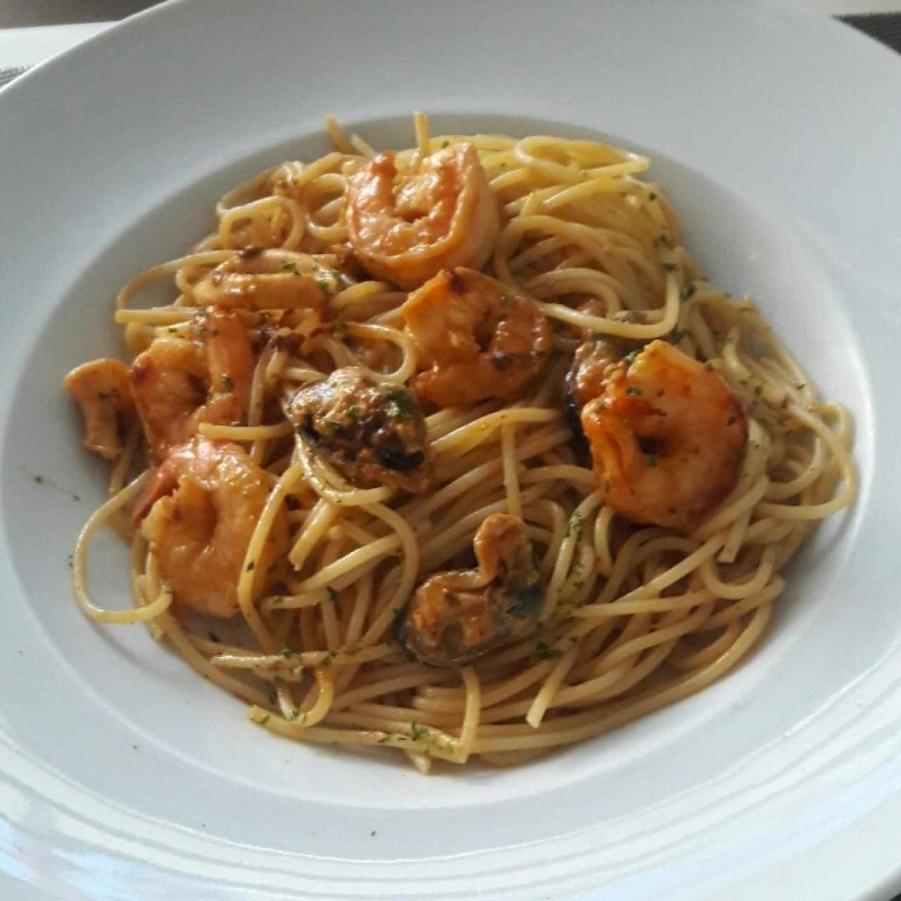 Spaguetti ai frutti di mare