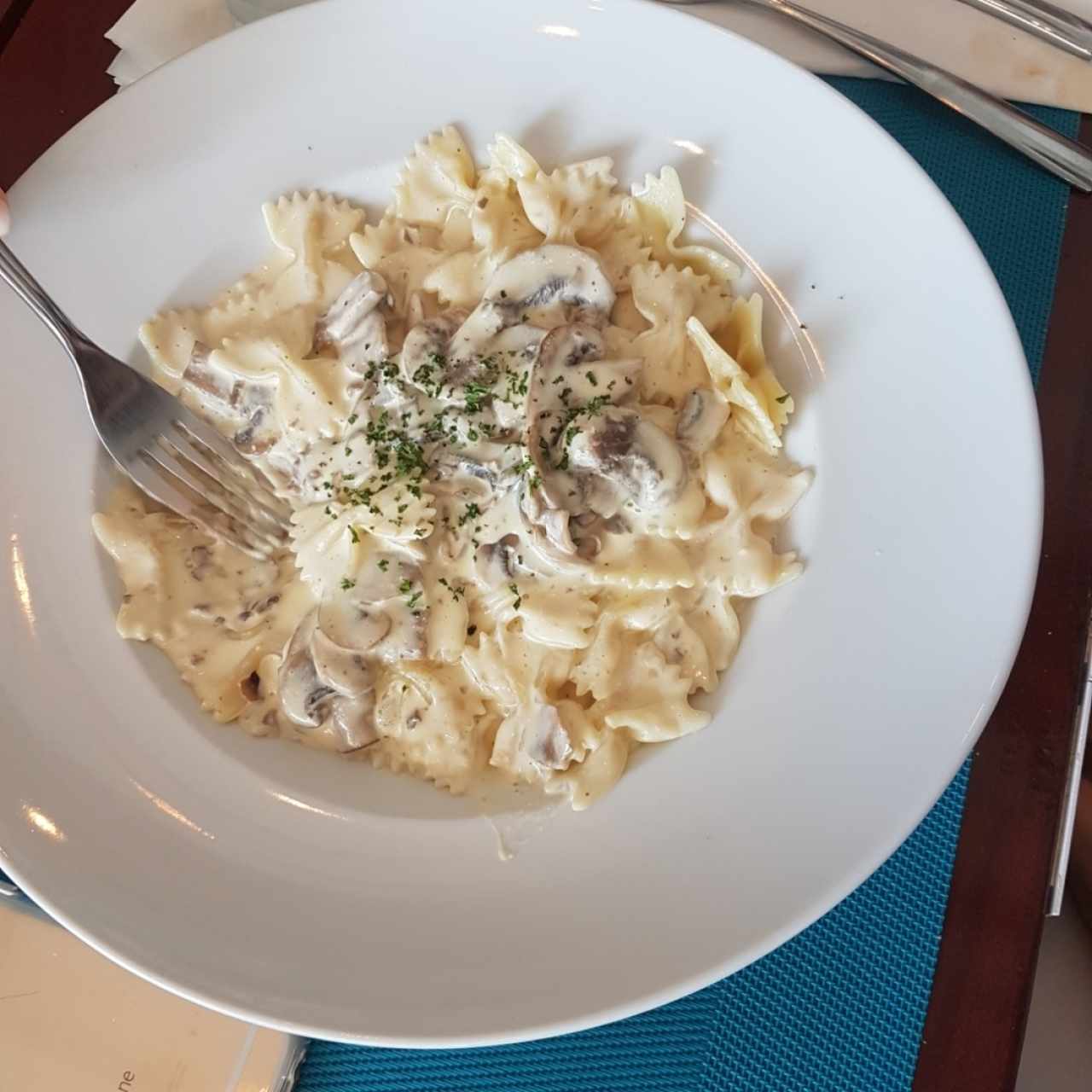 Farfalle funghi al tartufo