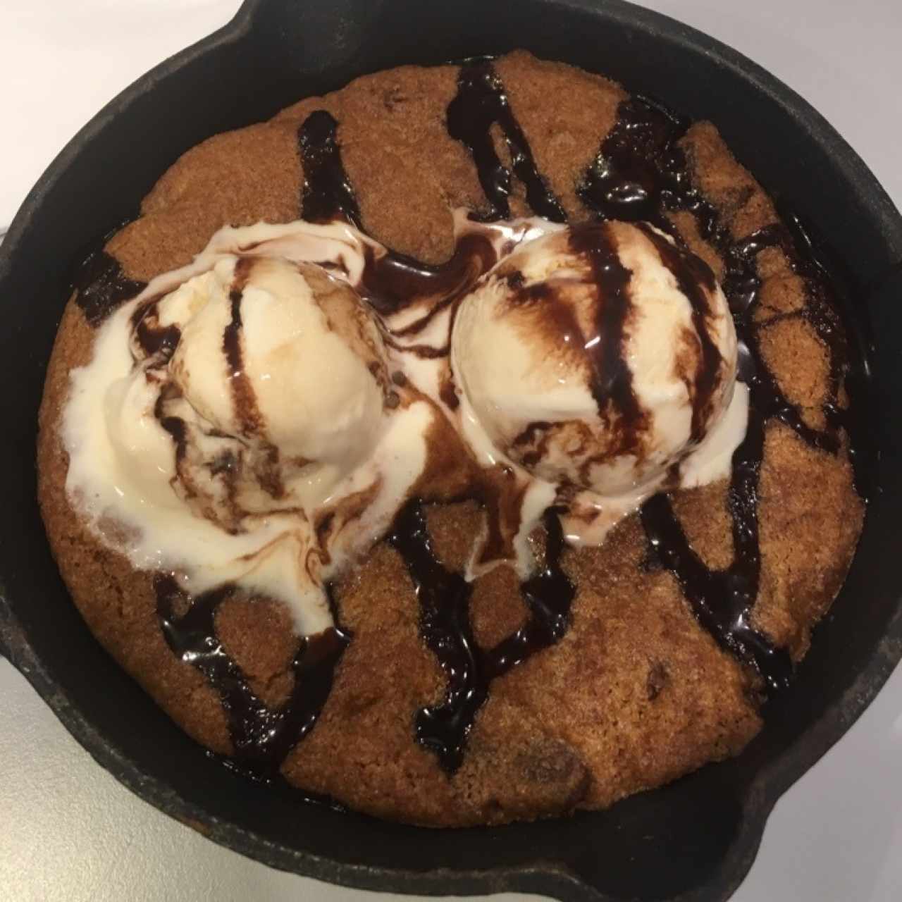 chocolate chip skillet