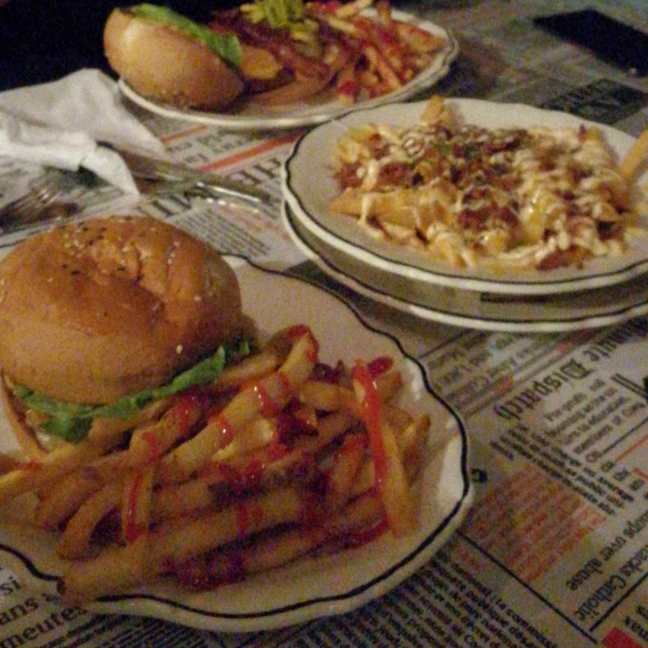 bacon fries y hamburguesas 