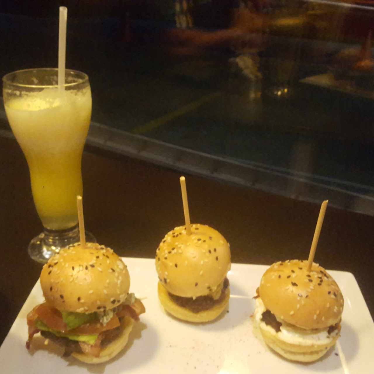 Trio de hamburguesas 