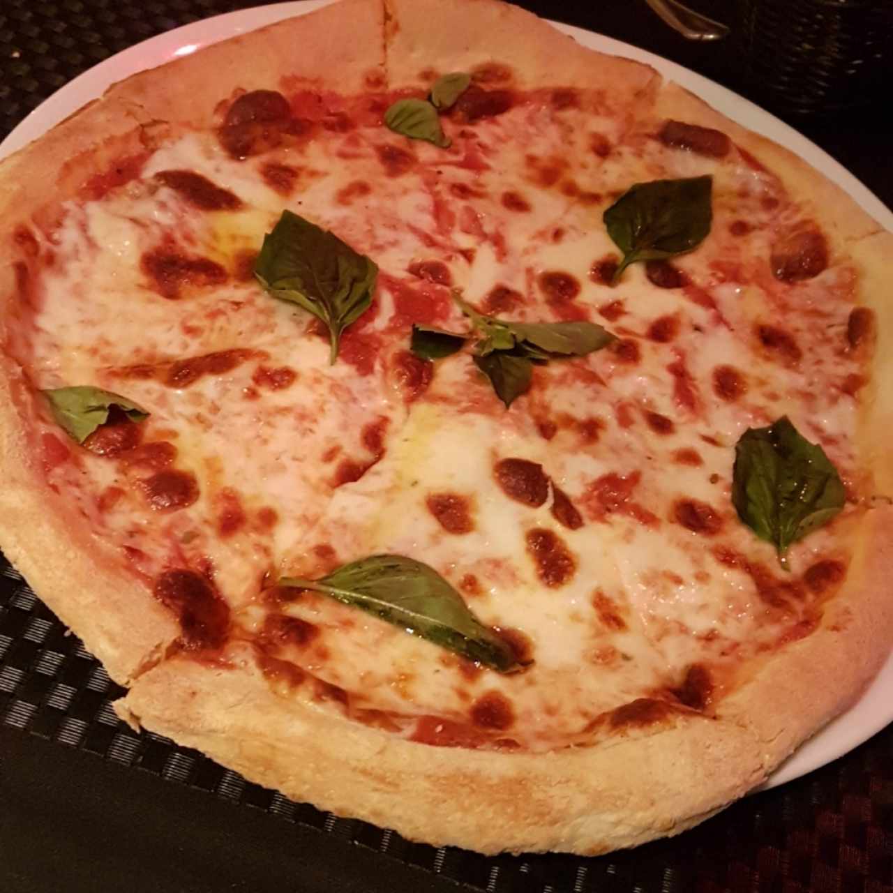 Margherita pizza