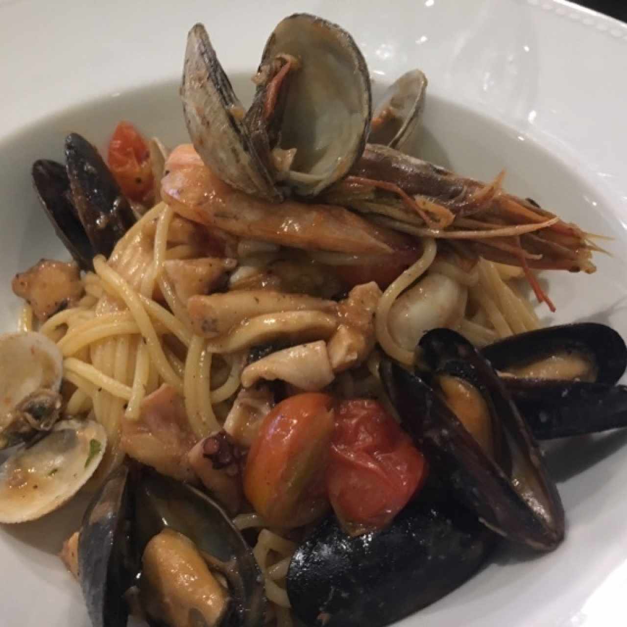 Spaguetti al scoglio