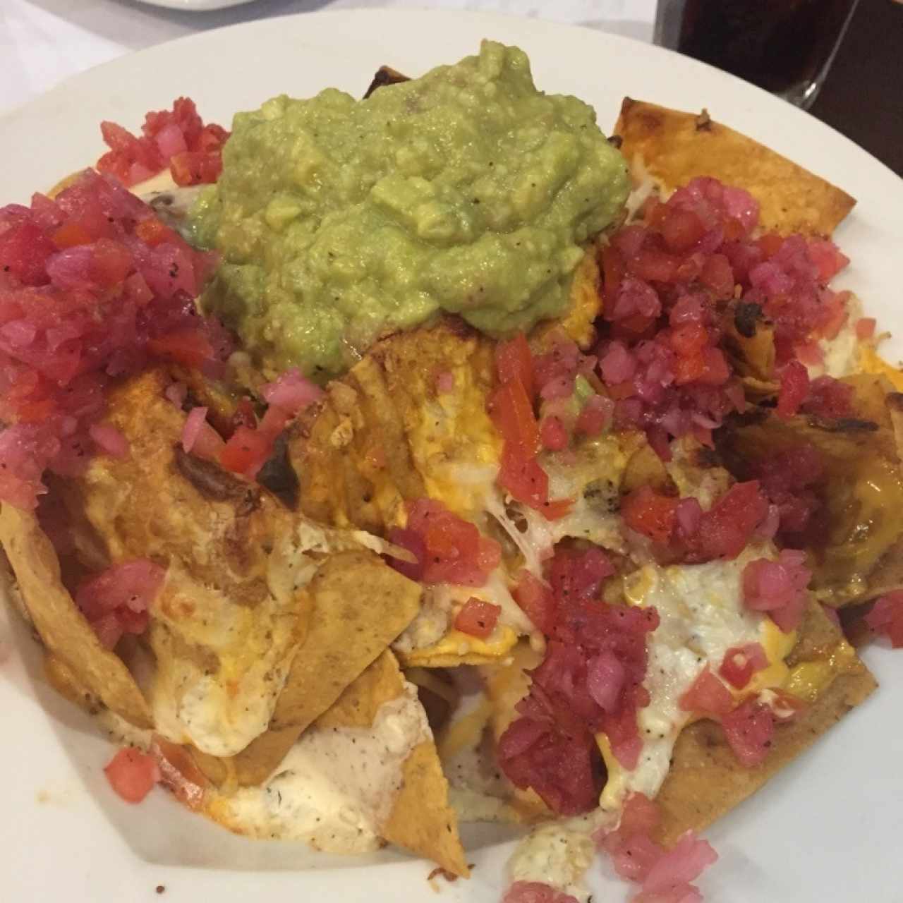 Nachos The Corner 76 Medianos