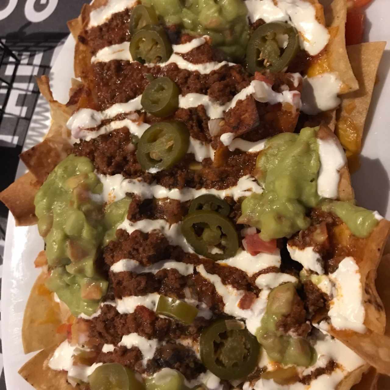 NACHOS DE POLLO O CARNE